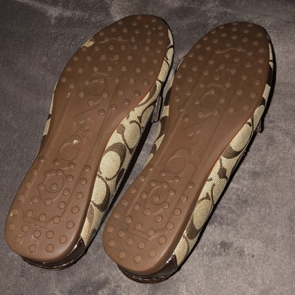 Coach Signature moccasins - Picture 8 of 10